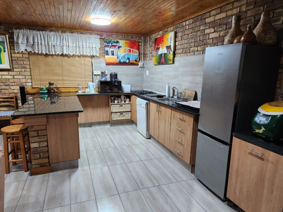 4 Bedroom Property for Sale in Birchleigh Gauteng