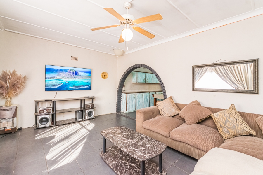 4 Bedroom Property for Sale in Krugersdorp West Gauteng
