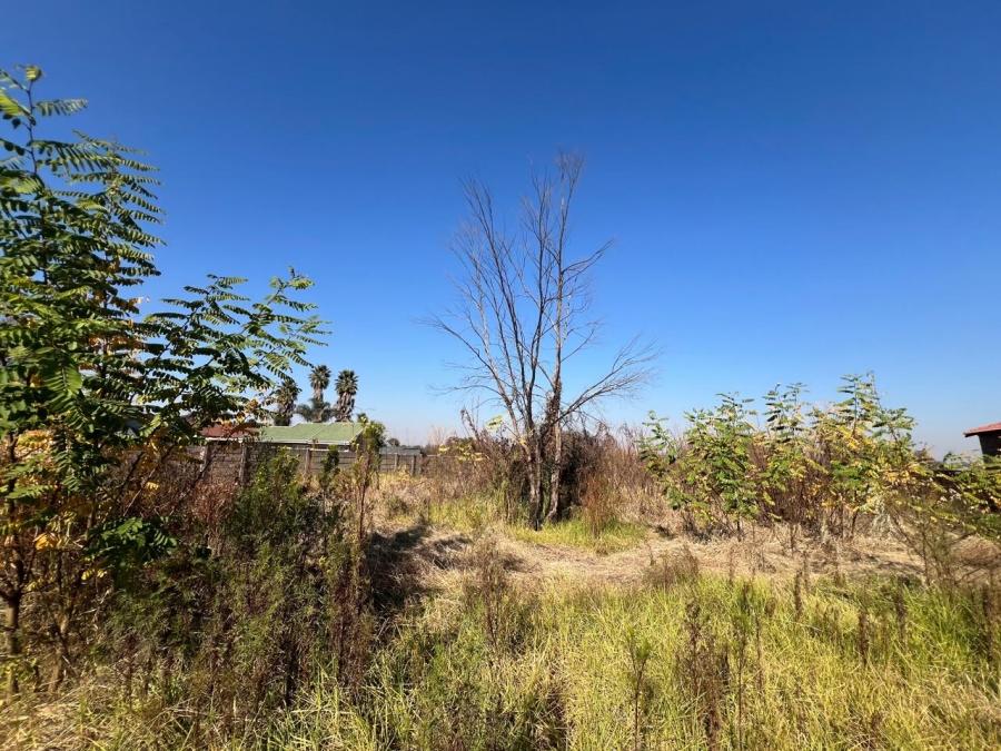 0 Bedroom Property for Sale in Unitas Park Gauteng