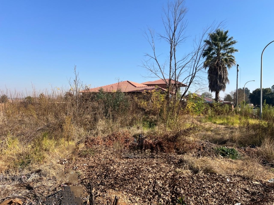0 Bedroom Property for Sale in Unitas Park Gauteng