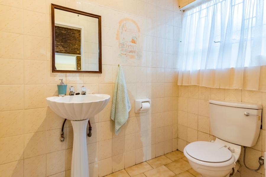 4 Bedroom Property for Sale in Noordheuwel Gauteng