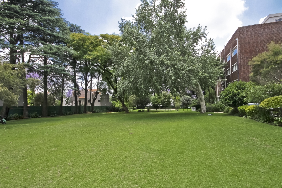 2 Bedroom Property for Sale in Riviera Gauteng
