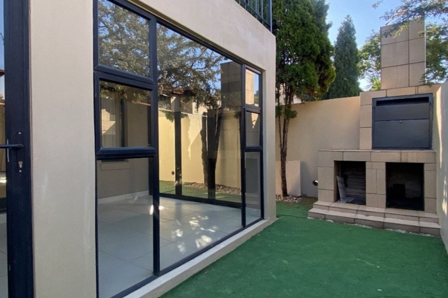 To Let 3 Bedroom Property for Rent in Craigavon Gauteng