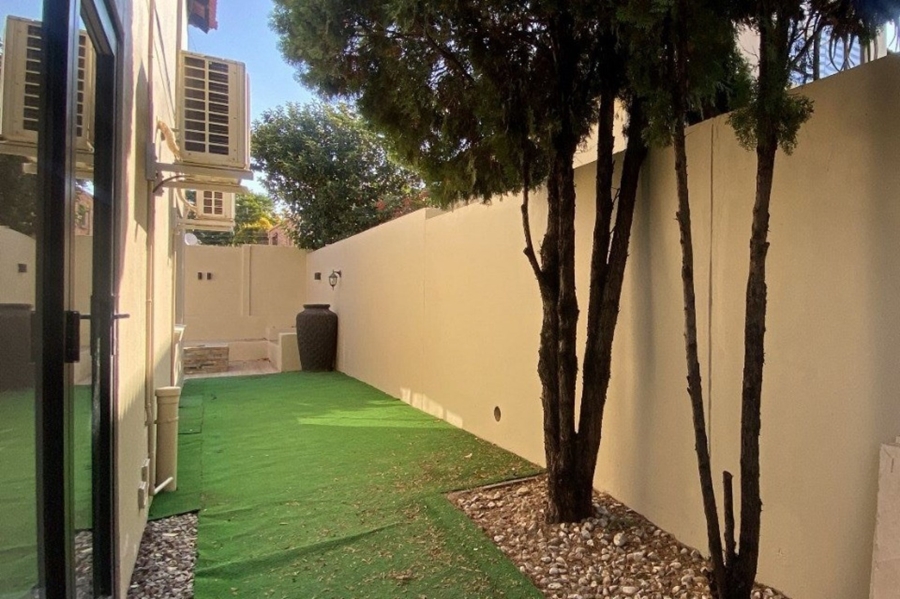 To Let 3 Bedroom Property for Rent in Craigavon Gauteng