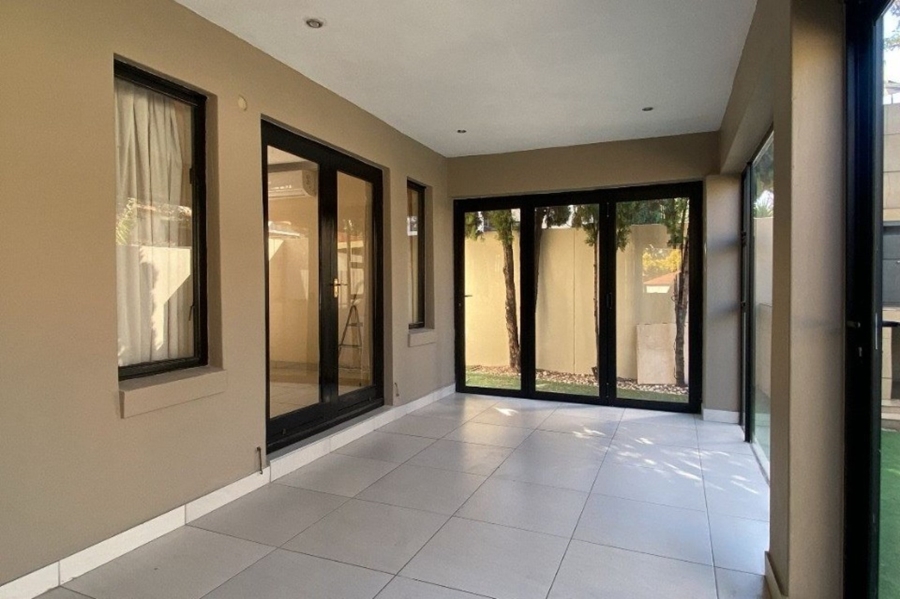 To Let 3 Bedroom Property for Rent in Craigavon Gauteng