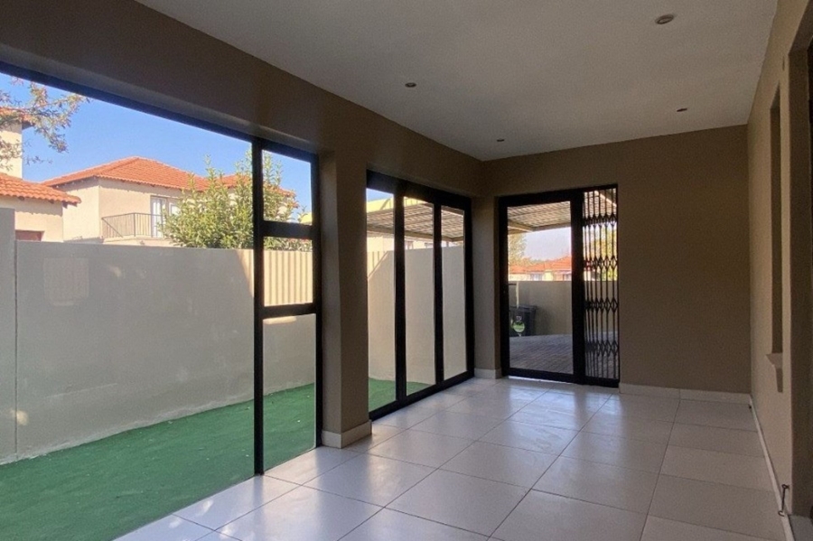 To Let 3 Bedroom Property for Rent in Craigavon Gauteng
