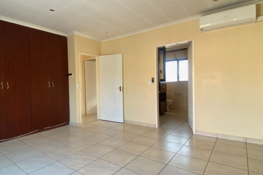 To Let 3 Bedroom Property for Rent in Craigavon Gauteng