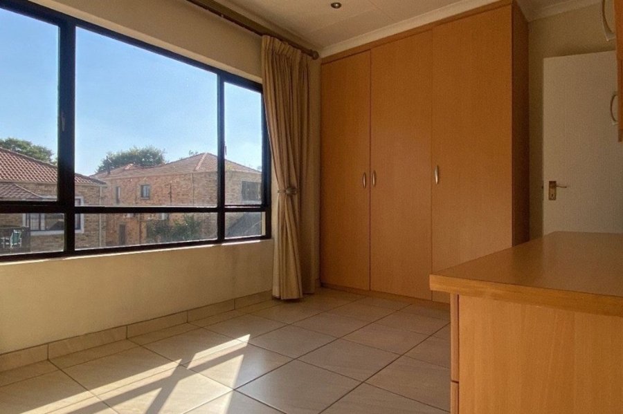 To Let 3 Bedroom Property for Rent in Craigavon Gauteng