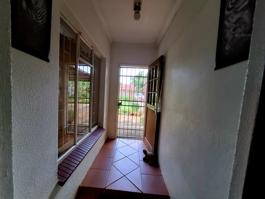 3 Bedroom Property for Sale in Krugersrus Gauteng