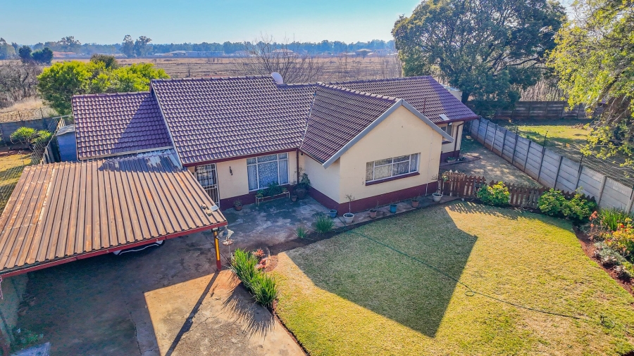 3 Bedroom Property for Sale in Krugersrus Gauteng