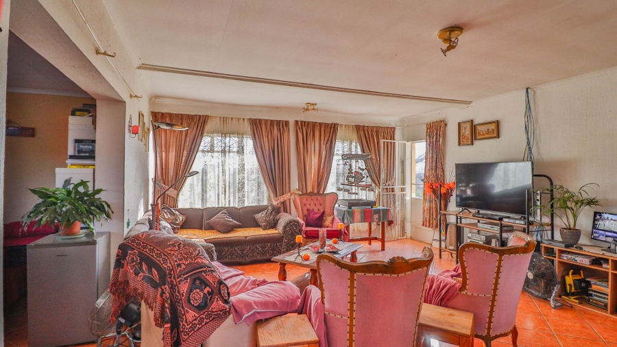 3 Bedroom Property for Sale in Krugersrus Gauteng