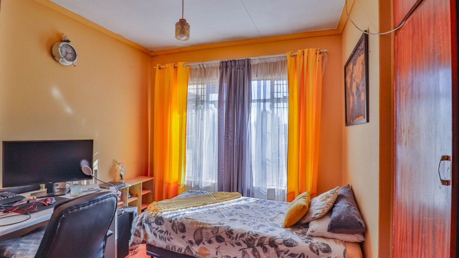 3 Bedroom Property for Sale in Krugersrus Gauteng