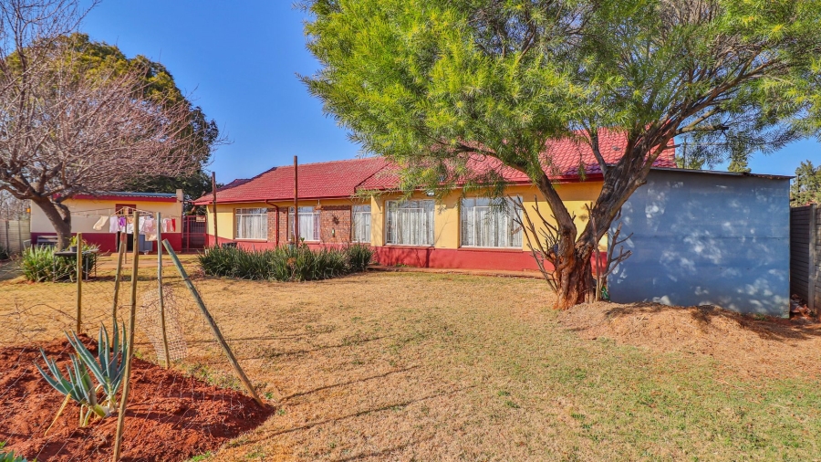 3 Bedroom Property for Sale in Krugersrus Gauteng