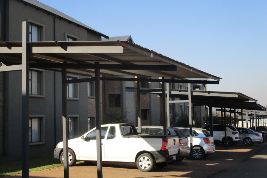 2 Bedroom Property for Sale in Pomona Gauteng