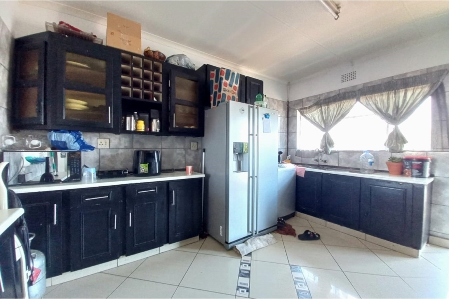 2 Bedroom Property for Sale in Klippoortjie Gauteng