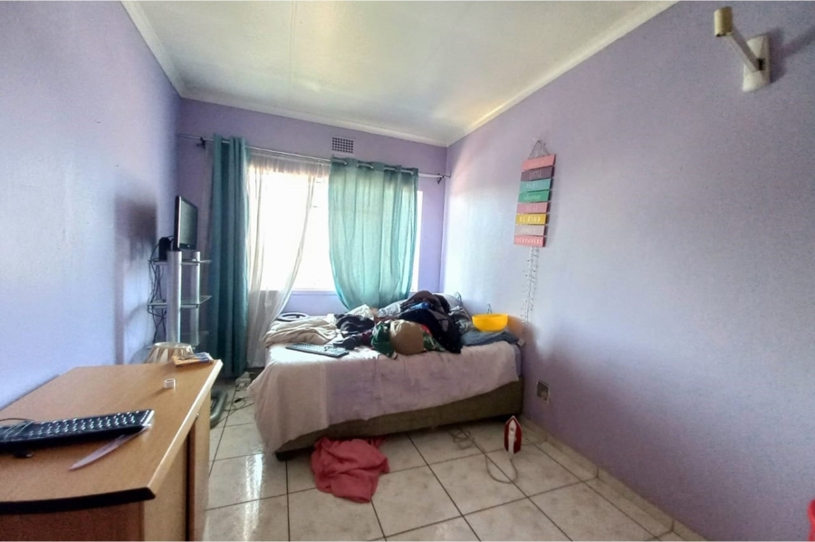 2 Bedroom Property for Sale in Klippoortjie Gauteng