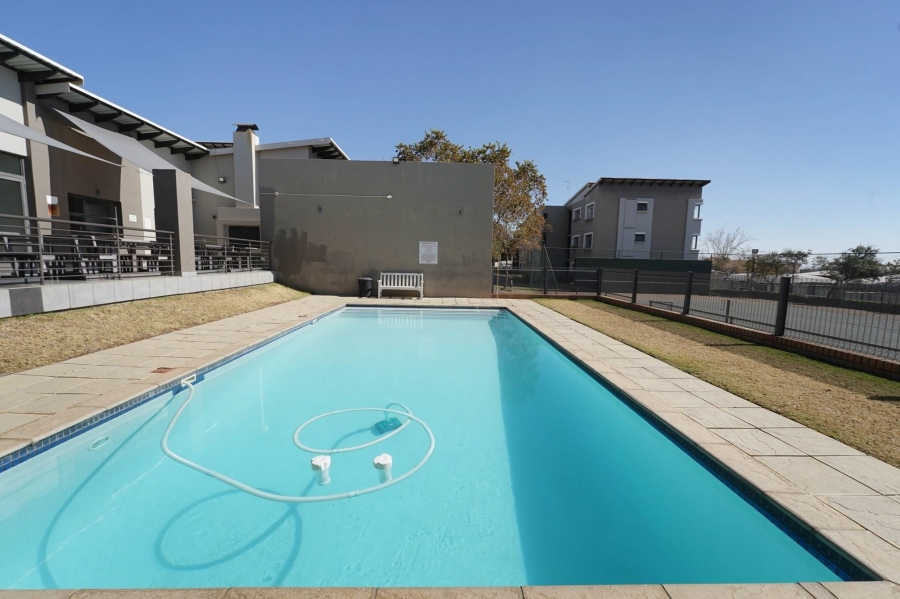 1 Bedroom Property for Sale in Dainfern Gauteng
