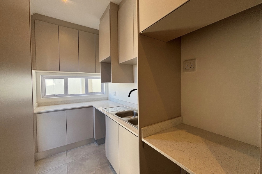 To Let 3 Bedroom Property for Rent in Bryanston Gauteng