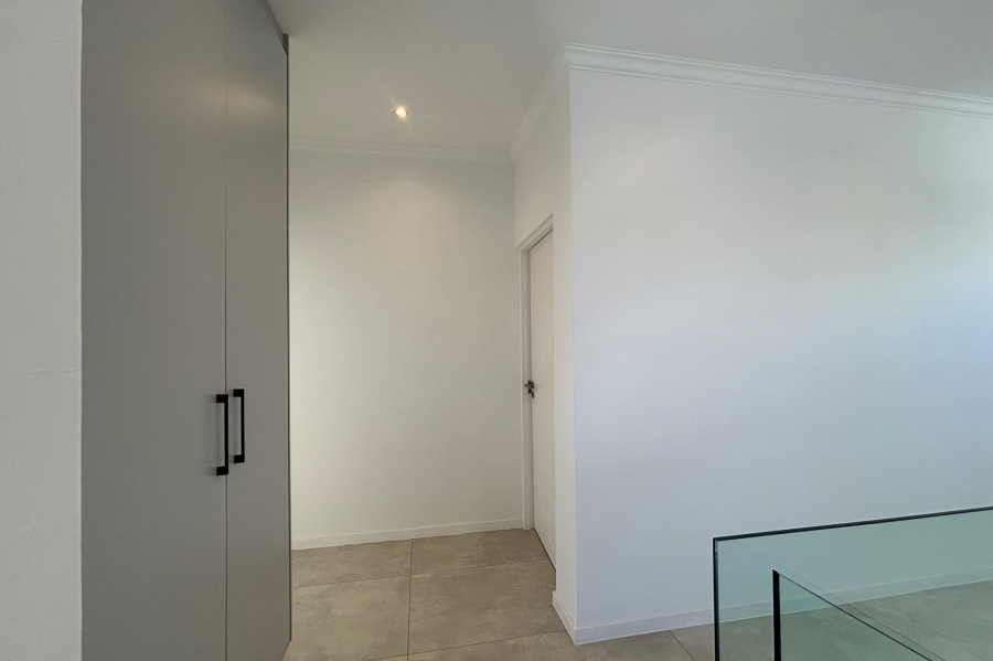 To Let 3 Bedroom Property for Rent in Bryanston Gauteng
