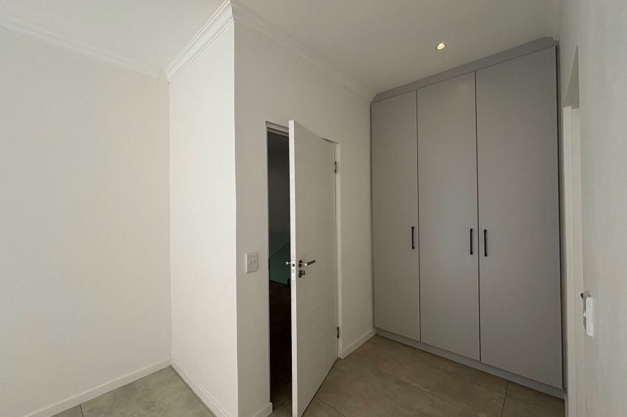 To Let 3 Bedroom Property for Rent in Bryanston Gauteng