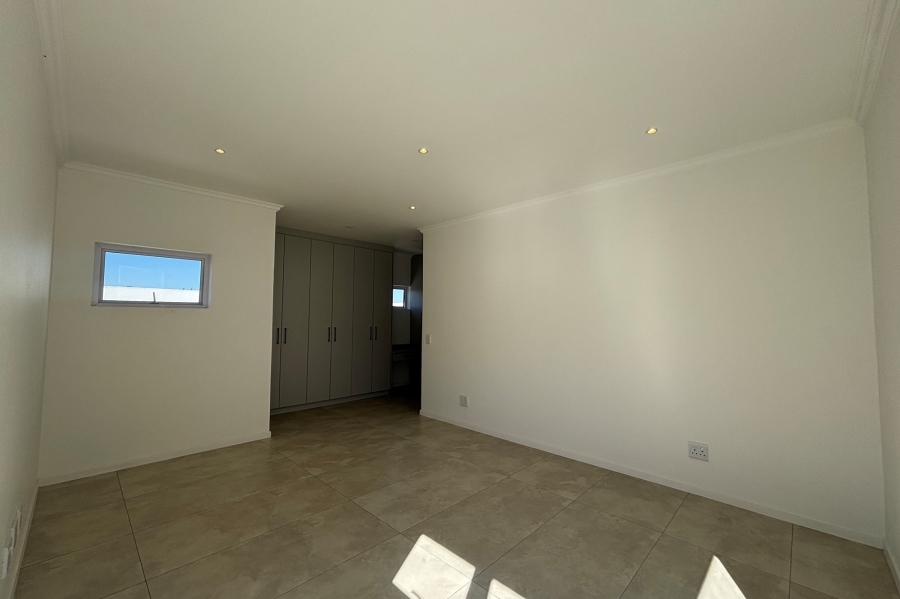 To Let 3 Bedroom Property for Rent in Bryanston Gauteng