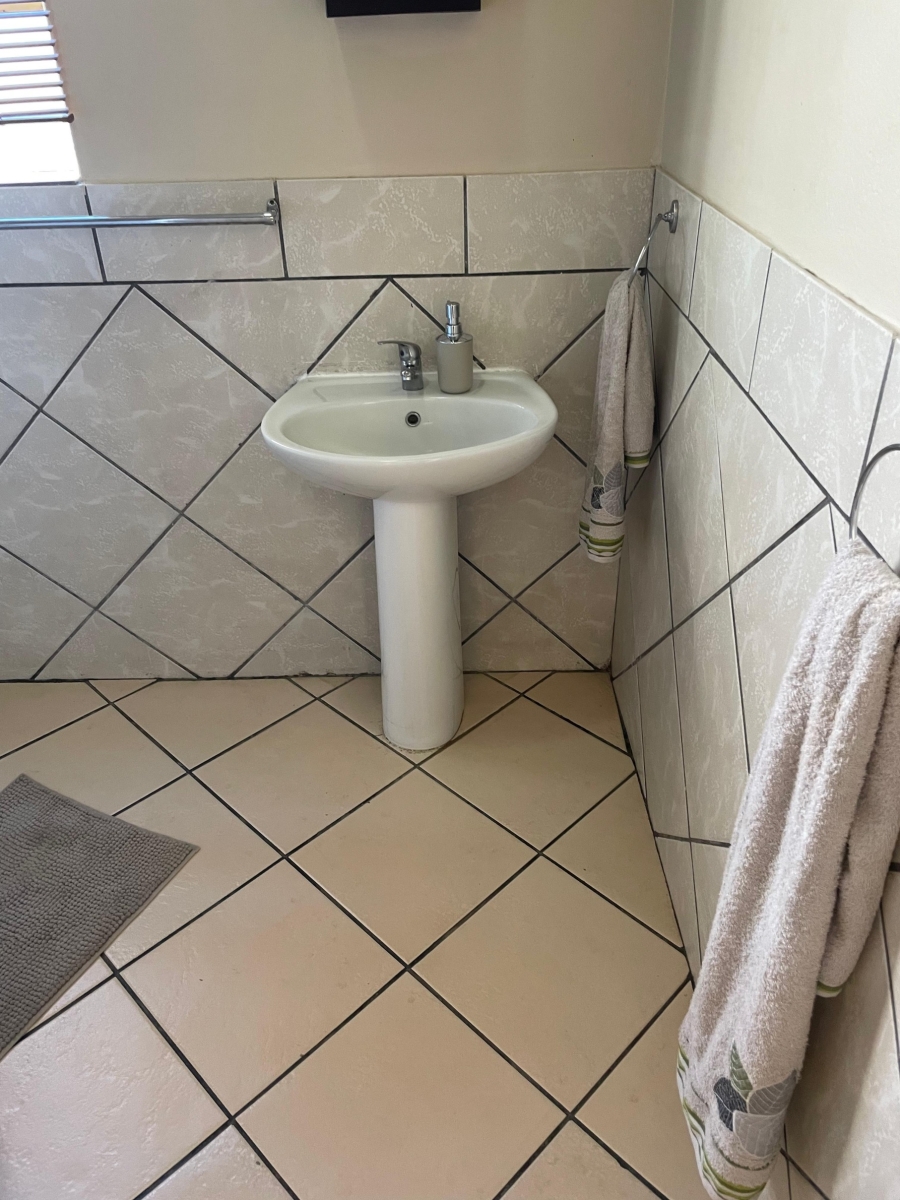 To Let 1 Bedroom Property for Rent in Krugersdorp Gauteng