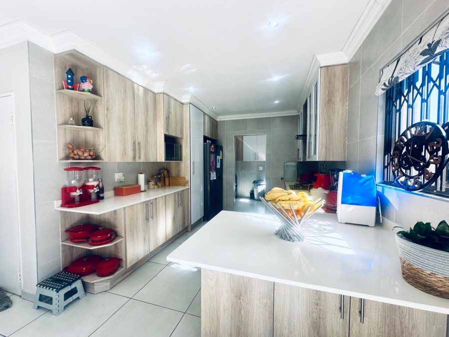 3 Bedroom Property for Sale in New Redruth Gauteng