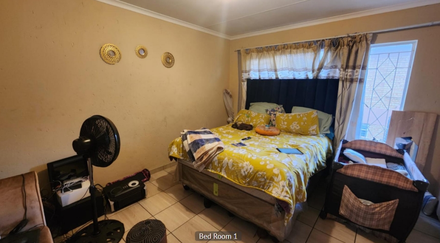 2 Bedroom Property for Sale in Cason Gauteng