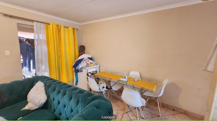 2 Bedroom Property for Sale in Cason Gauteng