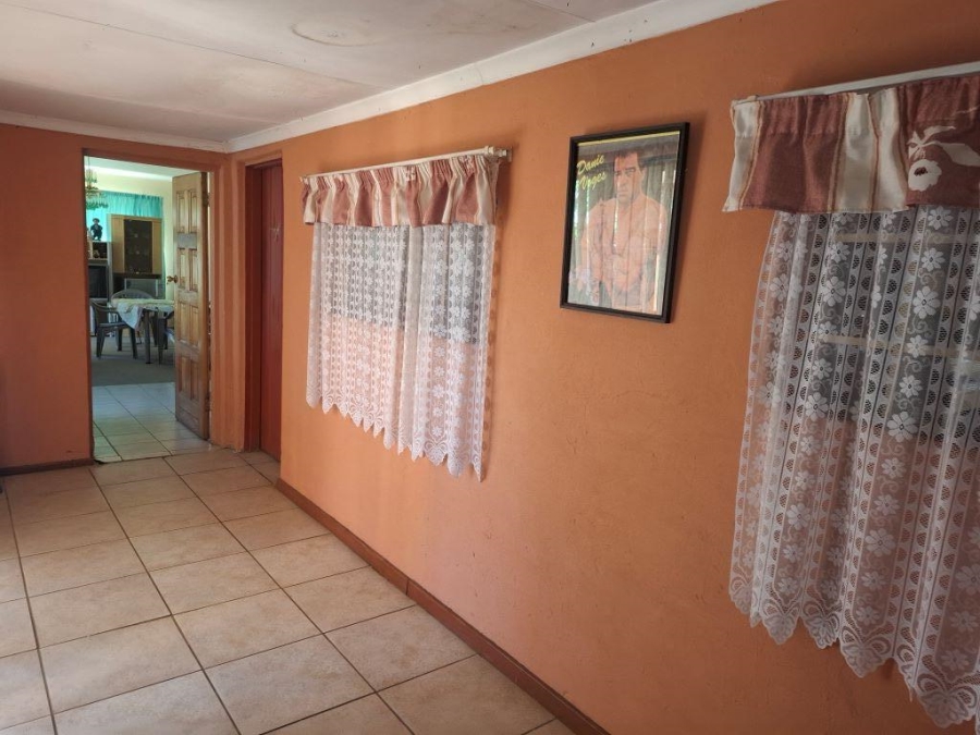 5 Bedroom Property for Sale in Westonaria Gauteng