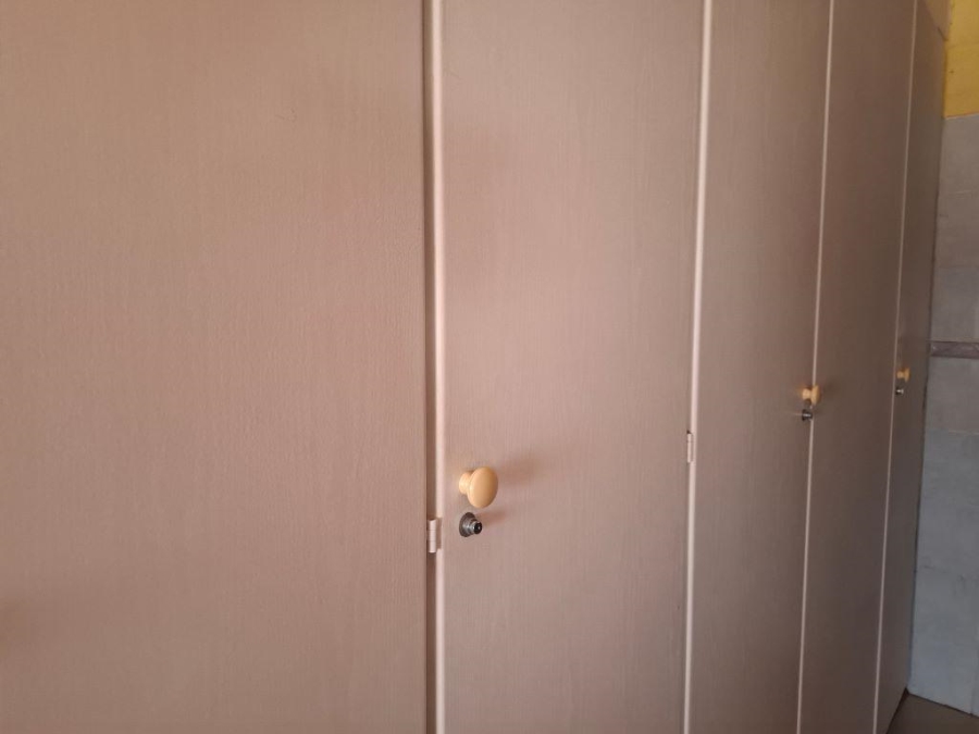 5 Bedroom Property for Sale in Westonaria Gauteng