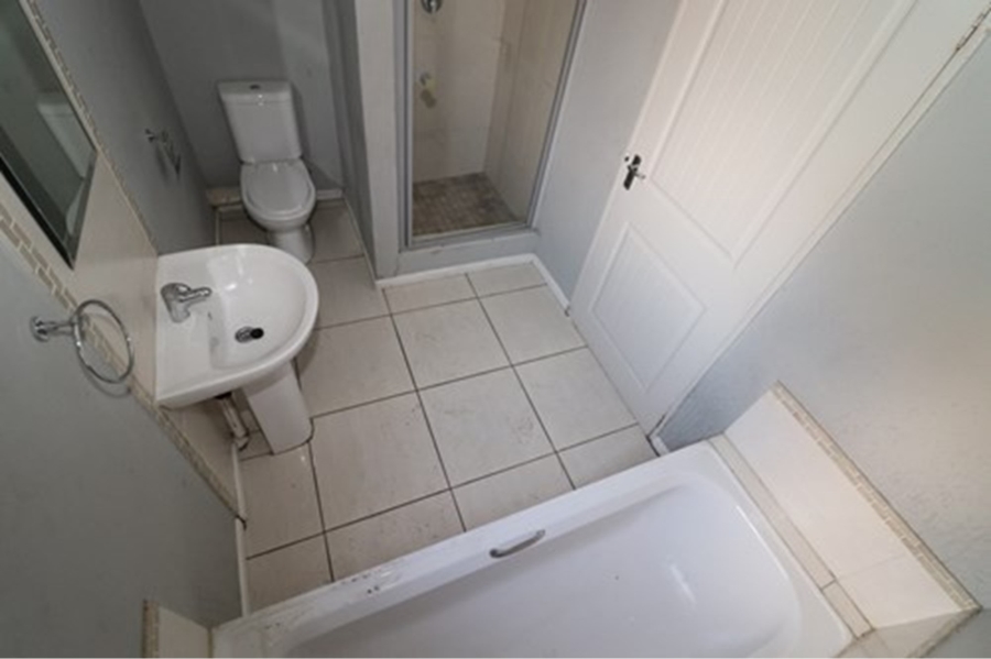 2 Bedroom Property for Sale in Honeydew Gauteng