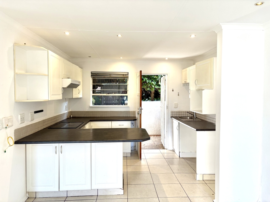 2 Bedroom Property for Sale in Bryanston Gauteng