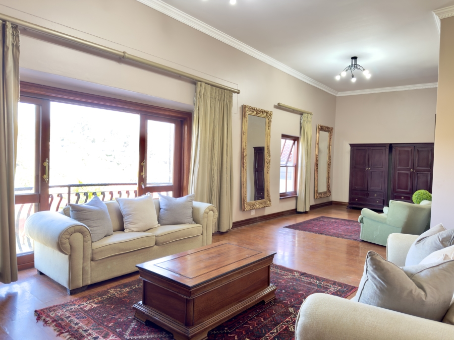 5 Bedroom Property for Sale in Waterkloof Ridge Gauteng