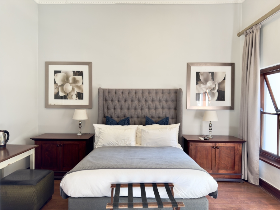 5 Bedroom Property for Sale in Waterkloof Ridge Gauteng