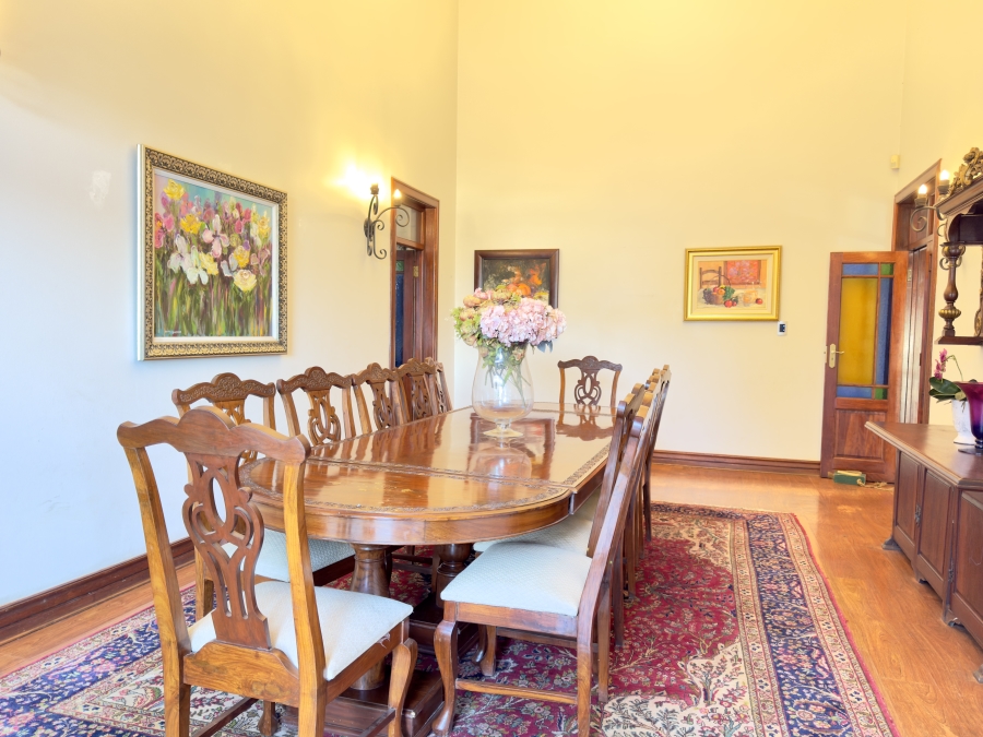5 Bedroom Property for Sale in Waterkloof Ridge Gauteng