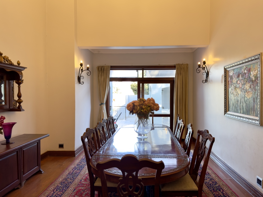 5 Bedroom Property for Sale in Waterkloof Ridge Gauteng