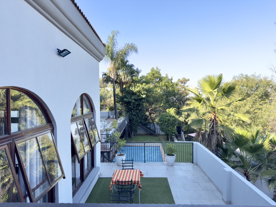 5 Bedroom Property for Sale in Waterkloof Ridge Gauteng