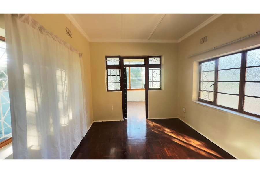 To Let 2 Bedroom Property for Rent in Kensington Gauteng