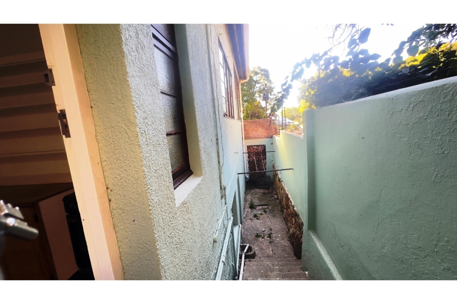 To Let 2 Bedroom Property for Rent in Kensington Gauteng