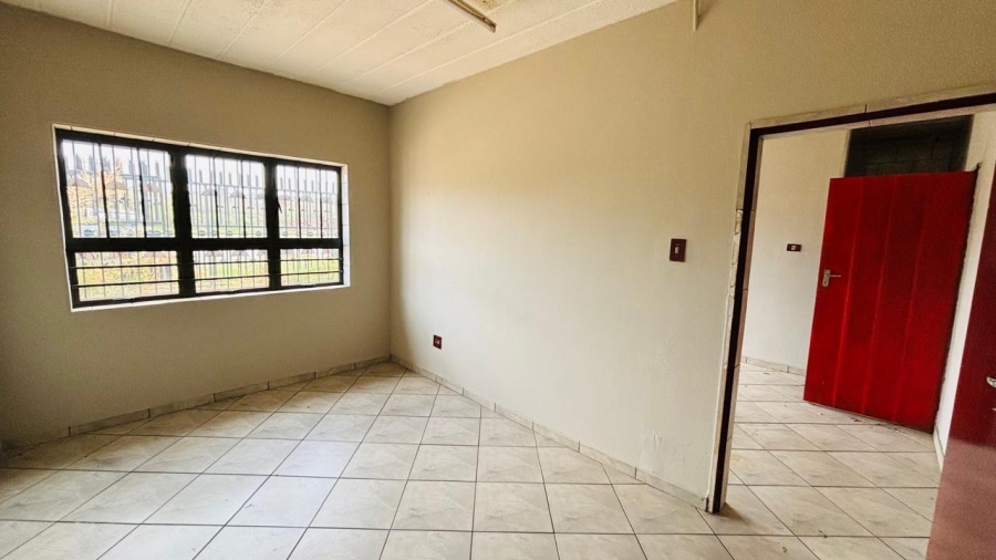 Commercial Property for Sale in Daleside Gauteng