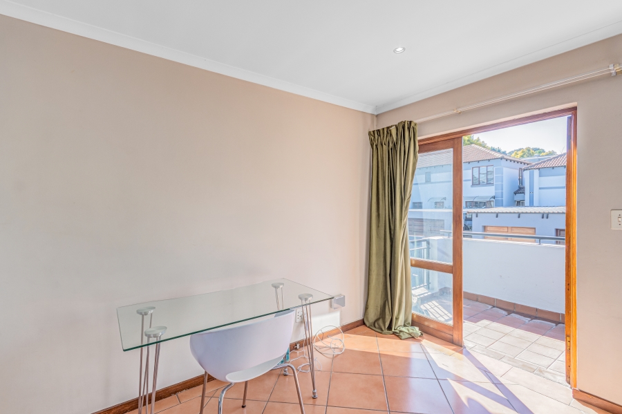2 Bedroom Property for Sale in Lyme Park Gauteng