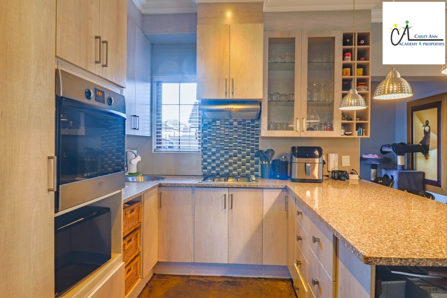 3 Bedroom Property for Sale in Thatchfield Hills Gauteng