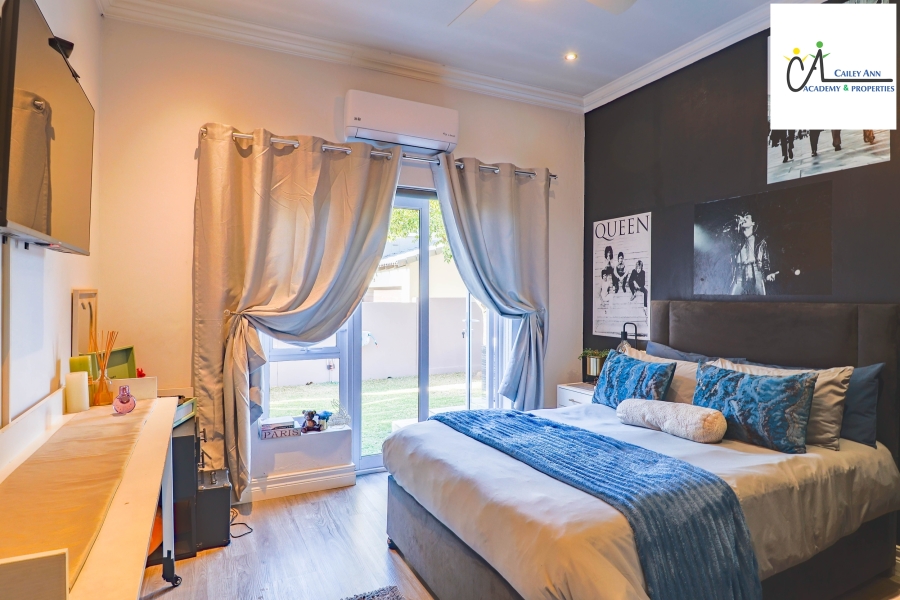 3 Bedroom Property for Sale in Thatchfield Hills Gauteng