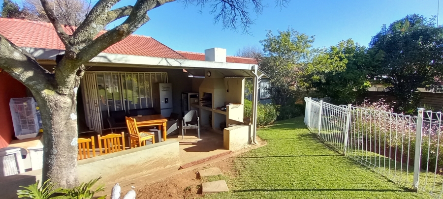 To Let 4 Bedroom Property for Rent in Rant En Dal Gauteng