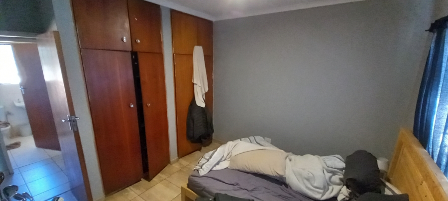 To Let 4 Bedroom Property for Rent in Rant En Dal Gauteng