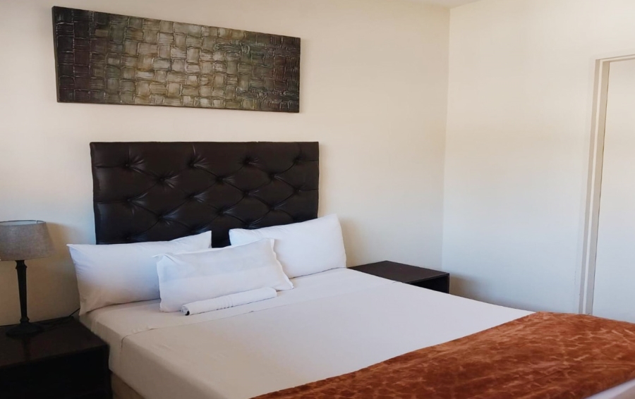To Let 2 Bedroom Property for Rent in Sandton Central Gauteng
