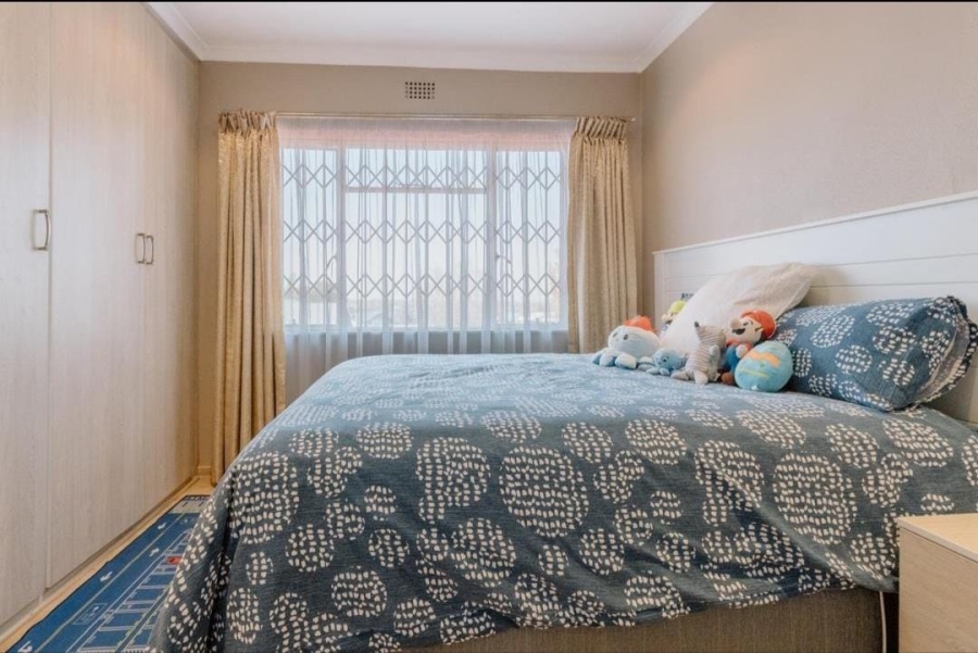 2 Bedroom Property for Sale in South Crest Gauteng