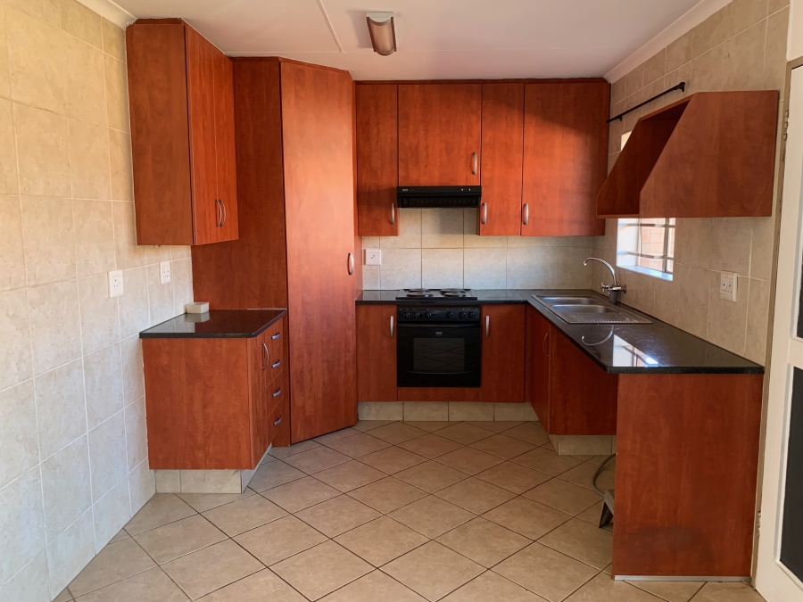 To Let 3 Bedroom Property for Rent in Willow Park Manor Gauteng