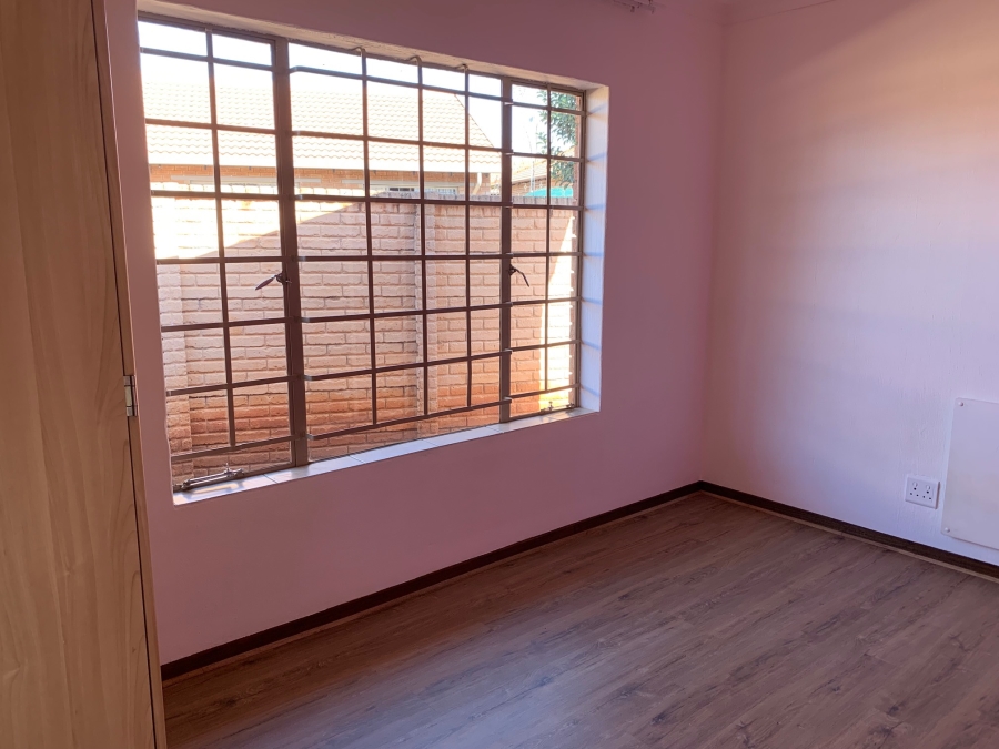 To Let 3 Bedroom Property for Rent in Willow Park Manor Gauteng